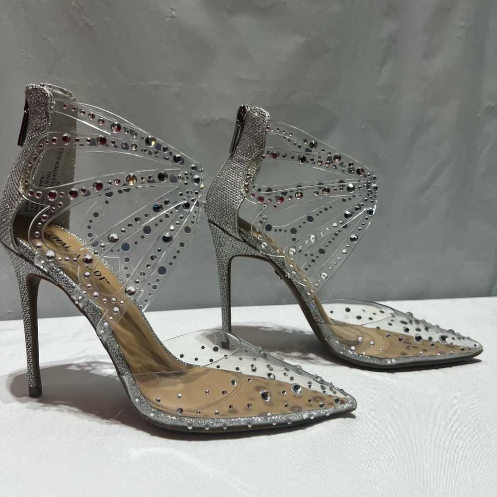 NWOT Thalia Sodi Silver Butterfly Heel